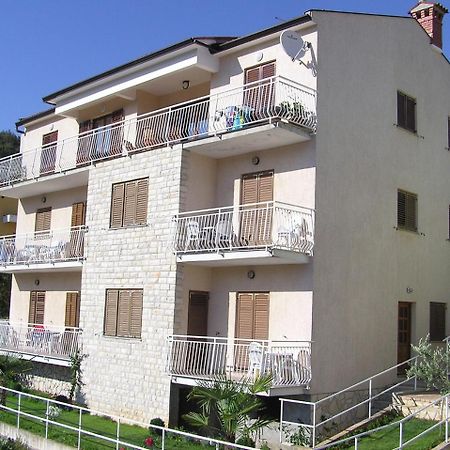 Apartments Villa Adria Рабац Екстериор снимка