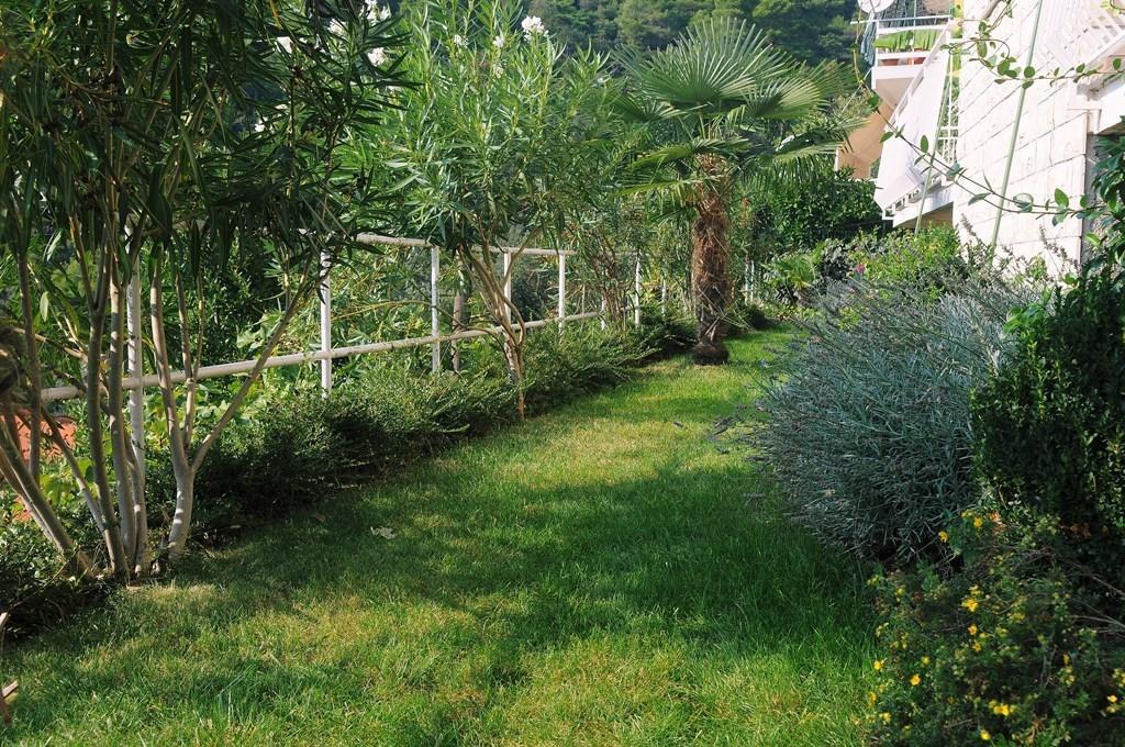 Apartments Villa Adria Рабац Екстериор снимка