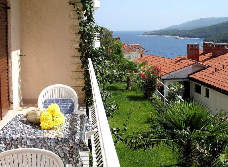 Apartments Villa Adria Рабац Екстериор снимка