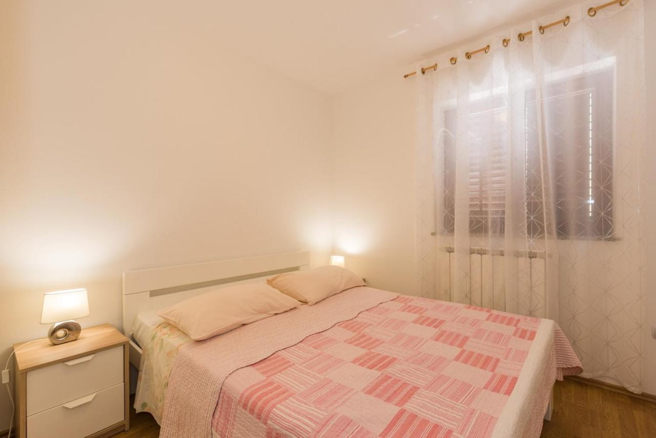 Apartments Villa Adria Рабац Стая снимка