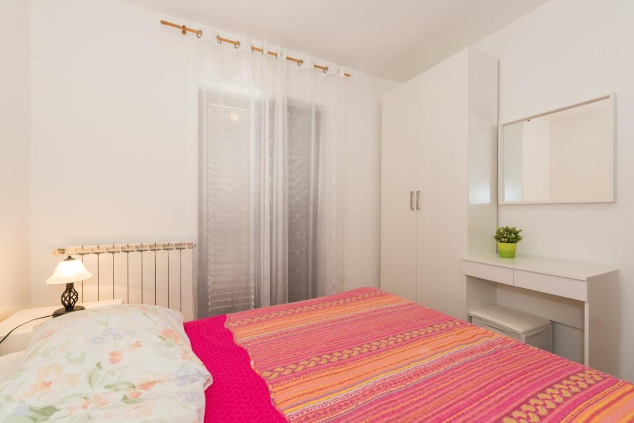 Apartments Villa Adria Рабац Стая снимка