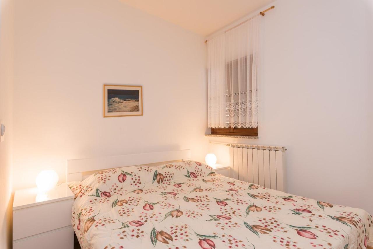 Apartments Villa Adria Рабац Стая снимка