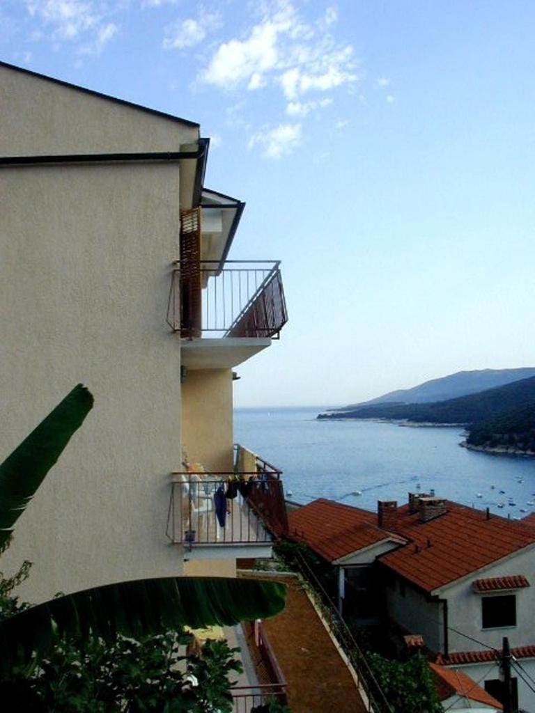 Apartments Villa Adria Рабац Екстериор снимка